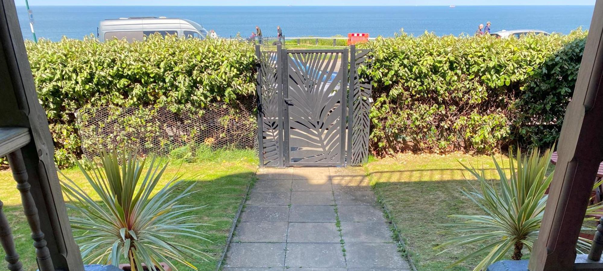 Captain'S Deck Beach Balcony Perfectlysaltburn Exterior foto